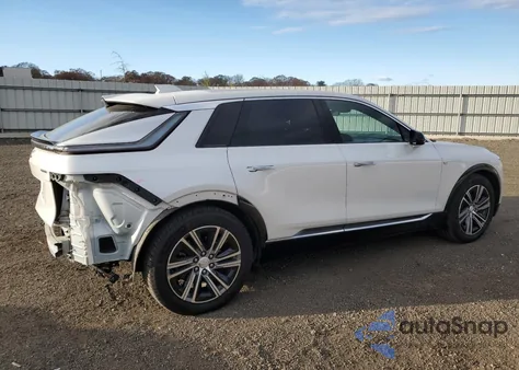 2024 Cadillac Lyriq Luxury from USA, damaged, VIN 1GYKPRRK2RZ105106